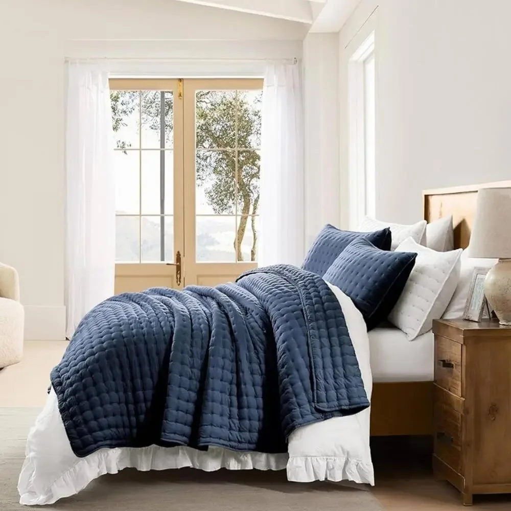 🆕 PB Style Queen Quilt Set Tufted Classic Navy Blue 3 piece Set